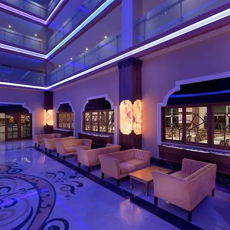 Albahir Deluxe 酒店 Turkler